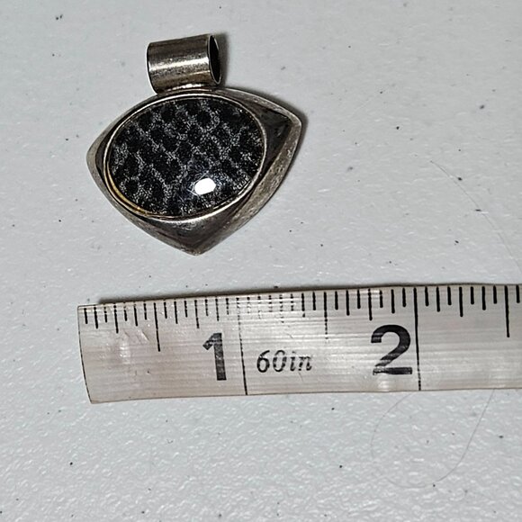 Vintage Elegant Triangular Pendant Silver Tone Black Fabric Statement Jewelry - Picture 3 of 3